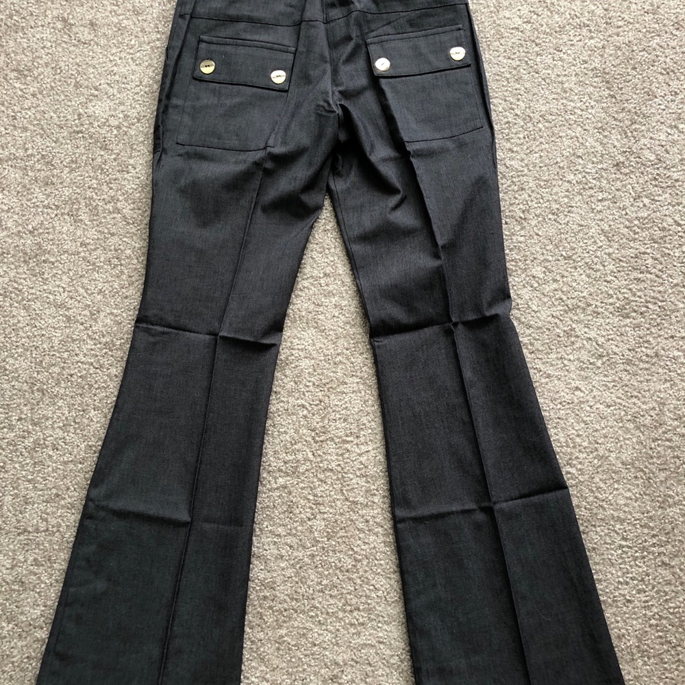 Different Pants - Picture 7 of 16
